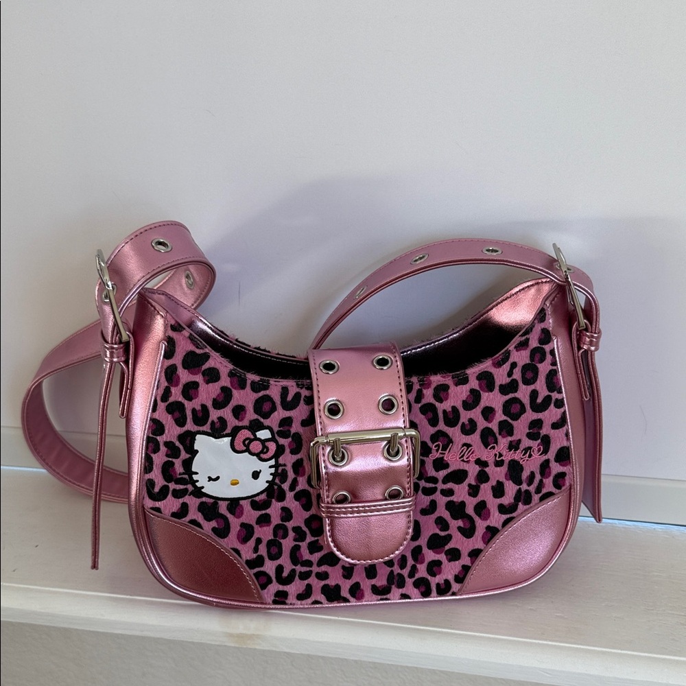 Hello Kitty Pink and Black Shoulder Bag